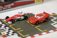 1919873 Cars: Cool Twists Starter Game Set