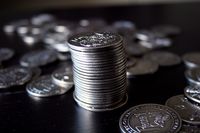 311546 Pieces of Eight: The Cursed Blade