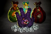 4470304 Troll &amp; Dragon