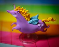 5708518 Unicorn Fever