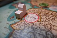 5308331 Philosophia: Dare to be Wise