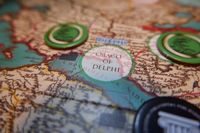 5308332 Philosophia: Dare to be Wise