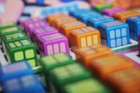 6479132 Shelfie Stacker