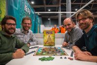 5056081 Maya (Edizione Olandese)