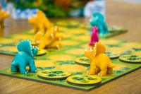 6337704 Jurassic Brunch
