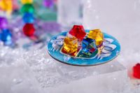 5964156 Winter Queen