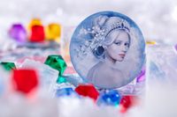 6024237 Winter Queen