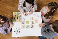 5428223 Arty Mouse: Spin &amp; Find game