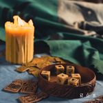 6863234 Assassin's Creed: Valhalla Orlog Dice Game