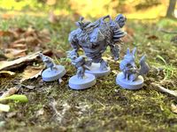 6503409 Familiar Tales