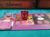 6734678 Disney Villainous: Bigger and Badder